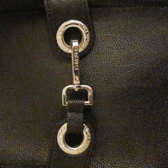 BUNDLE OF Tote BAGS MICHAEL kors, CALVIN klein And FOSSIL. - Picture 8 of 10